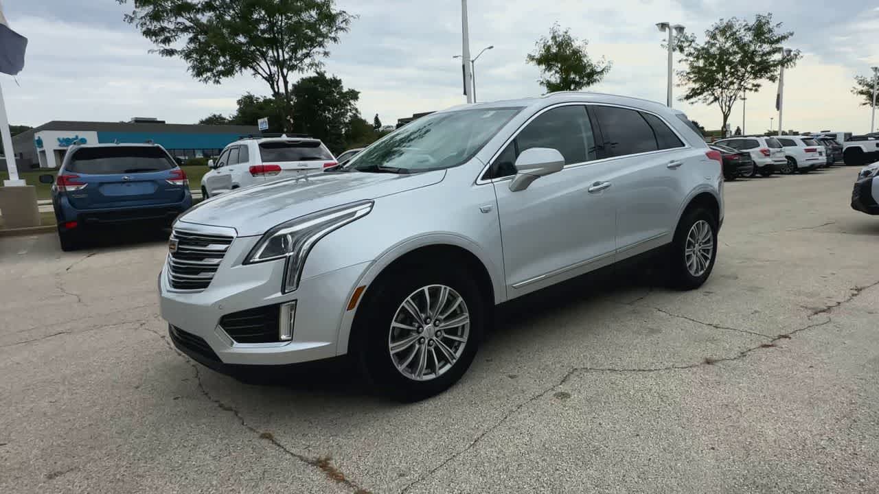 Thumbnail: 2017 Cadillac XT5 - 4