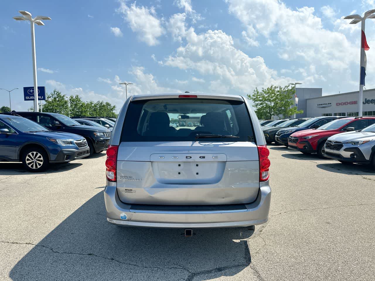 Thumbnail: 2016 Dodge Grand Caravan - 12