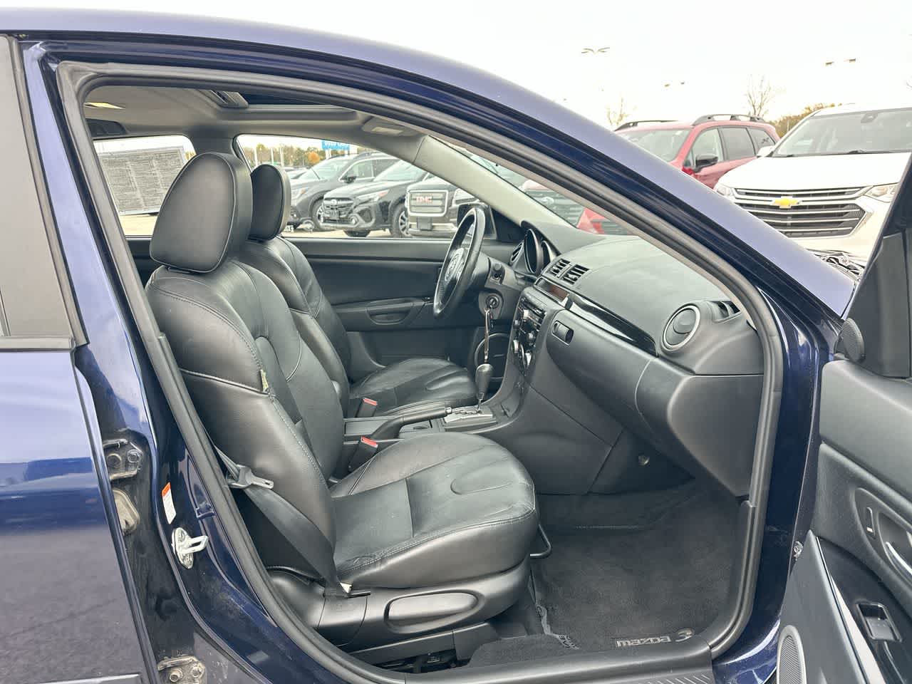 Thumbnail: 2008 Mazda Mazda3 - 27