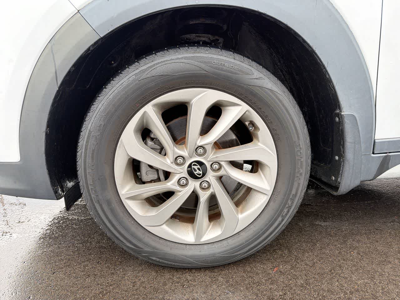 Thumbnail: 2017 Hyundai Tucson - 19