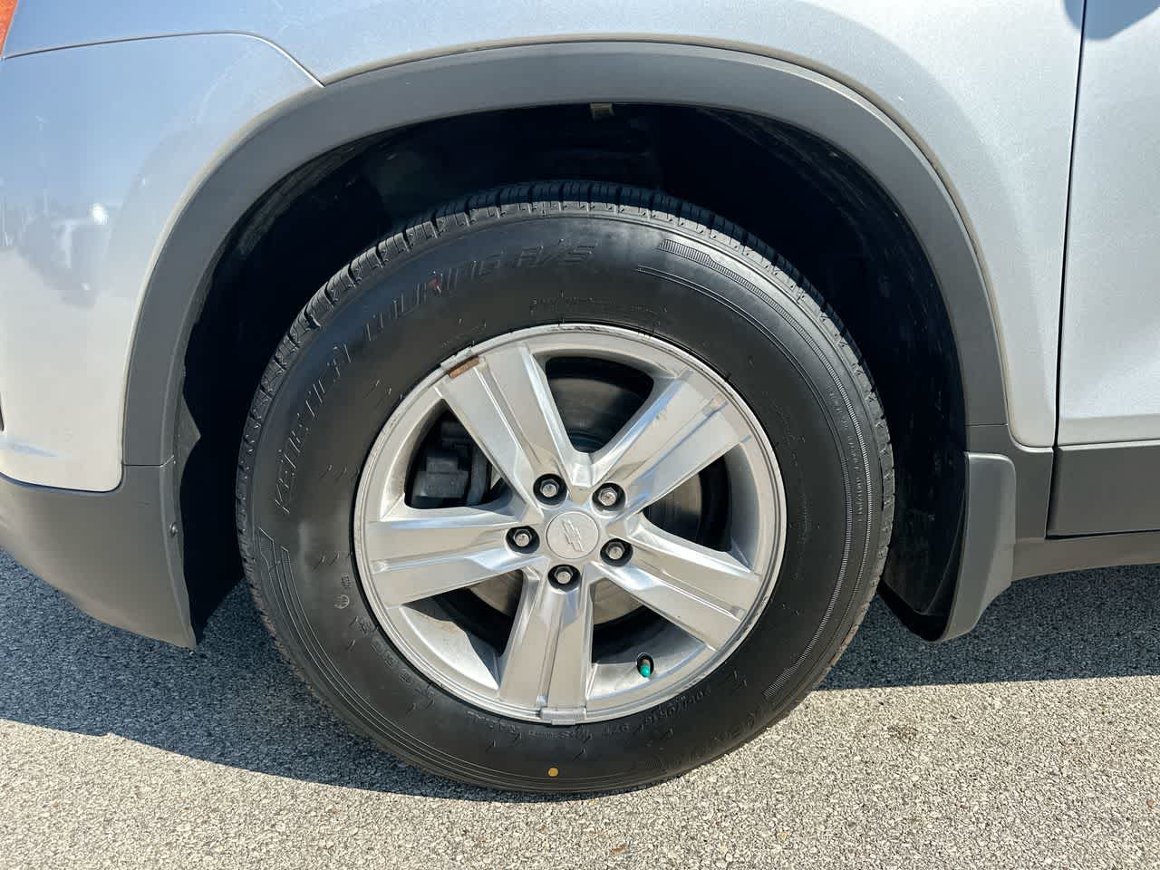 Thumbnail: 2016 Chevrolet Trax - 19