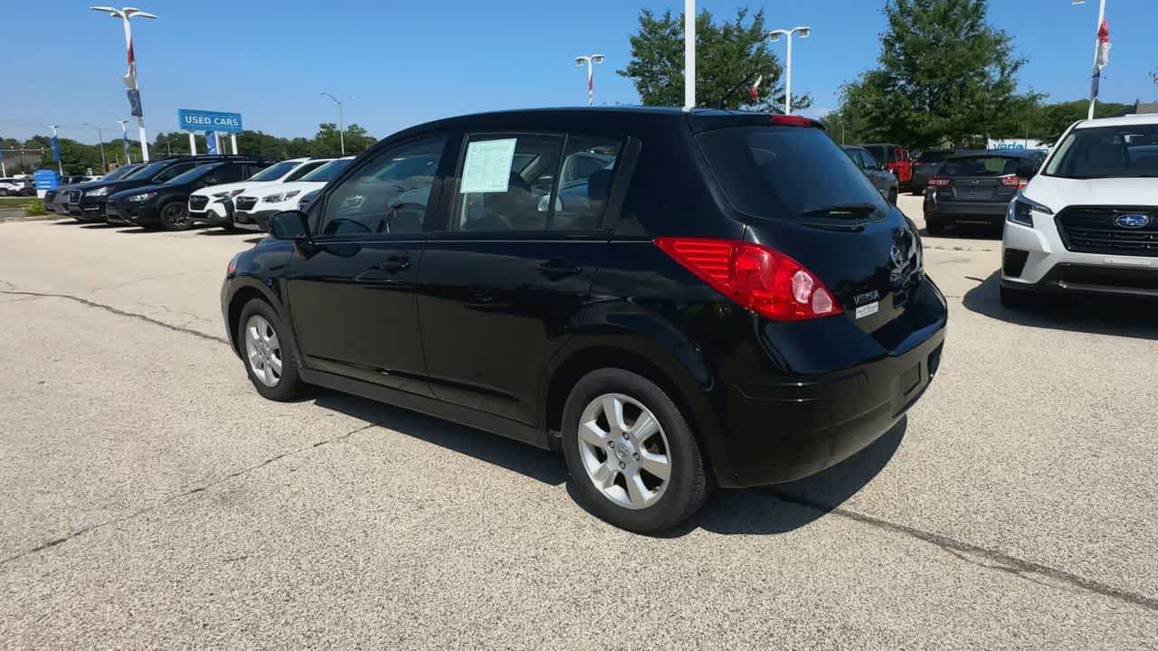 Thumbnail: 2012 Nissan Versa - 6