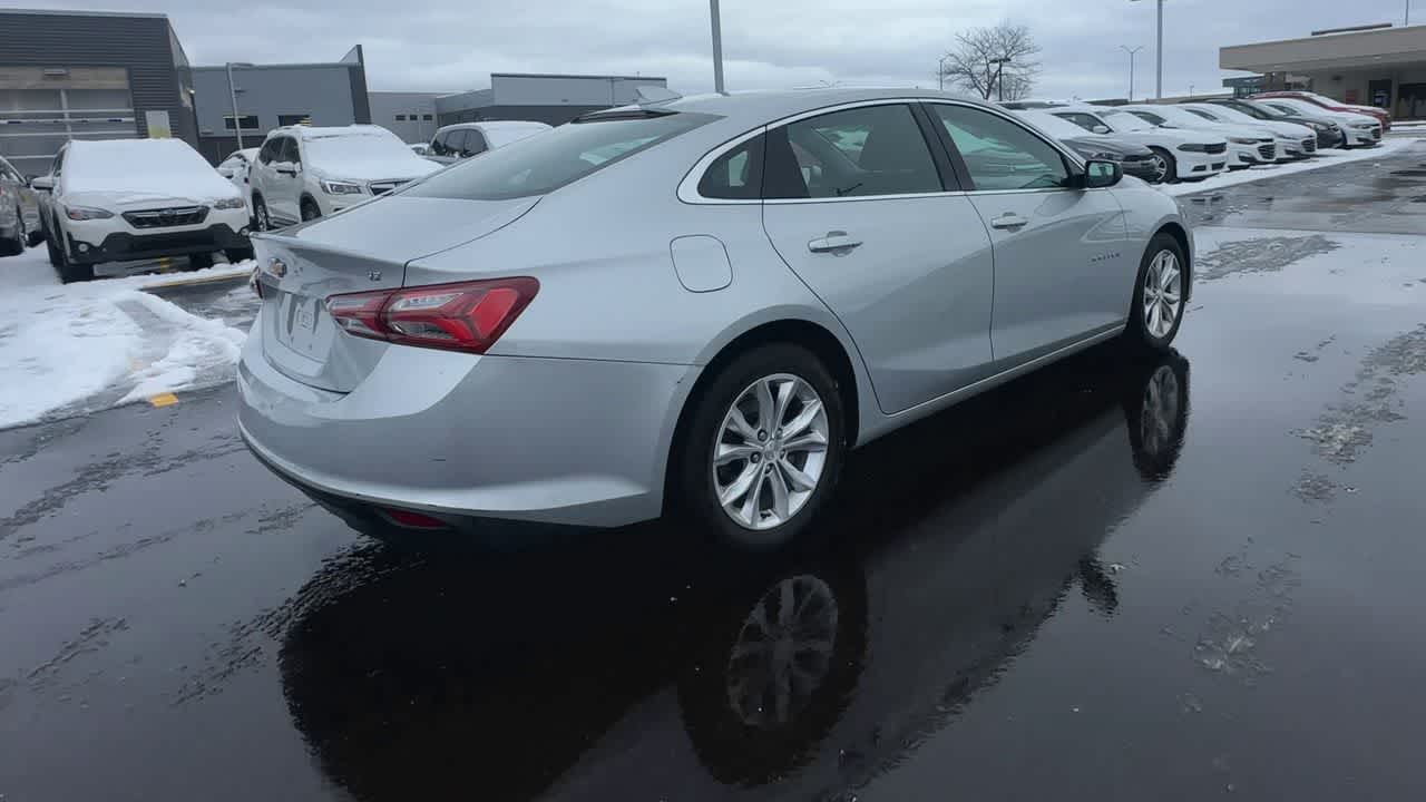 Thumbnail: 2020 Chevrolet Malibu - 8