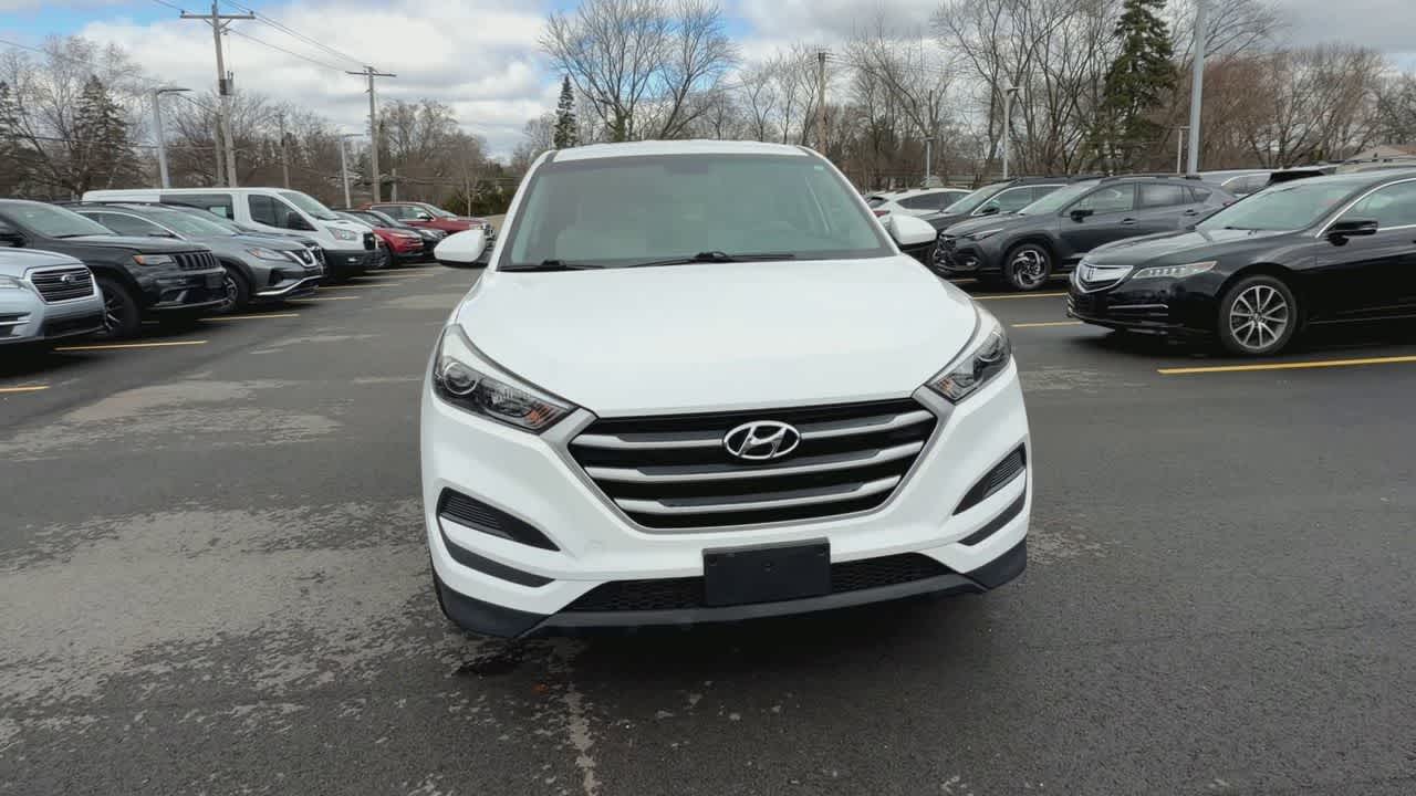 Thumbnail: 2017 Hyundai Tucson - 3