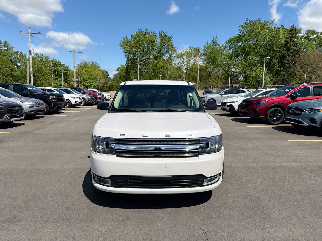 Thumbnail: 2019 Ford Flex - 16