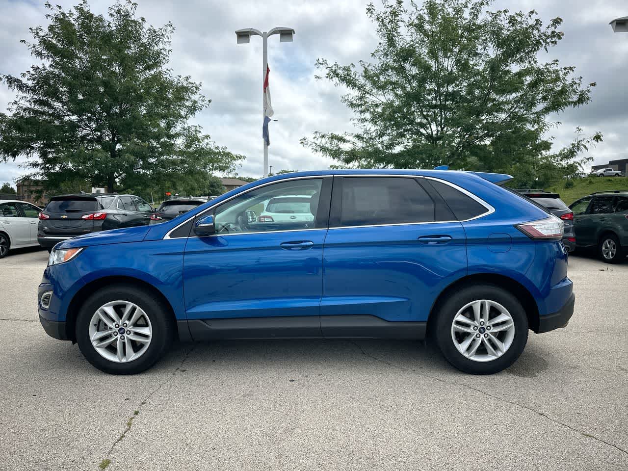 Thumbnail: 2018 Ford Edge - 10