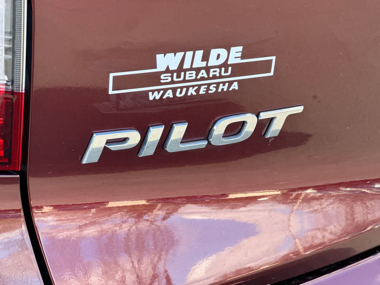 Thumbnail: 2019 Honda Pilot - 17