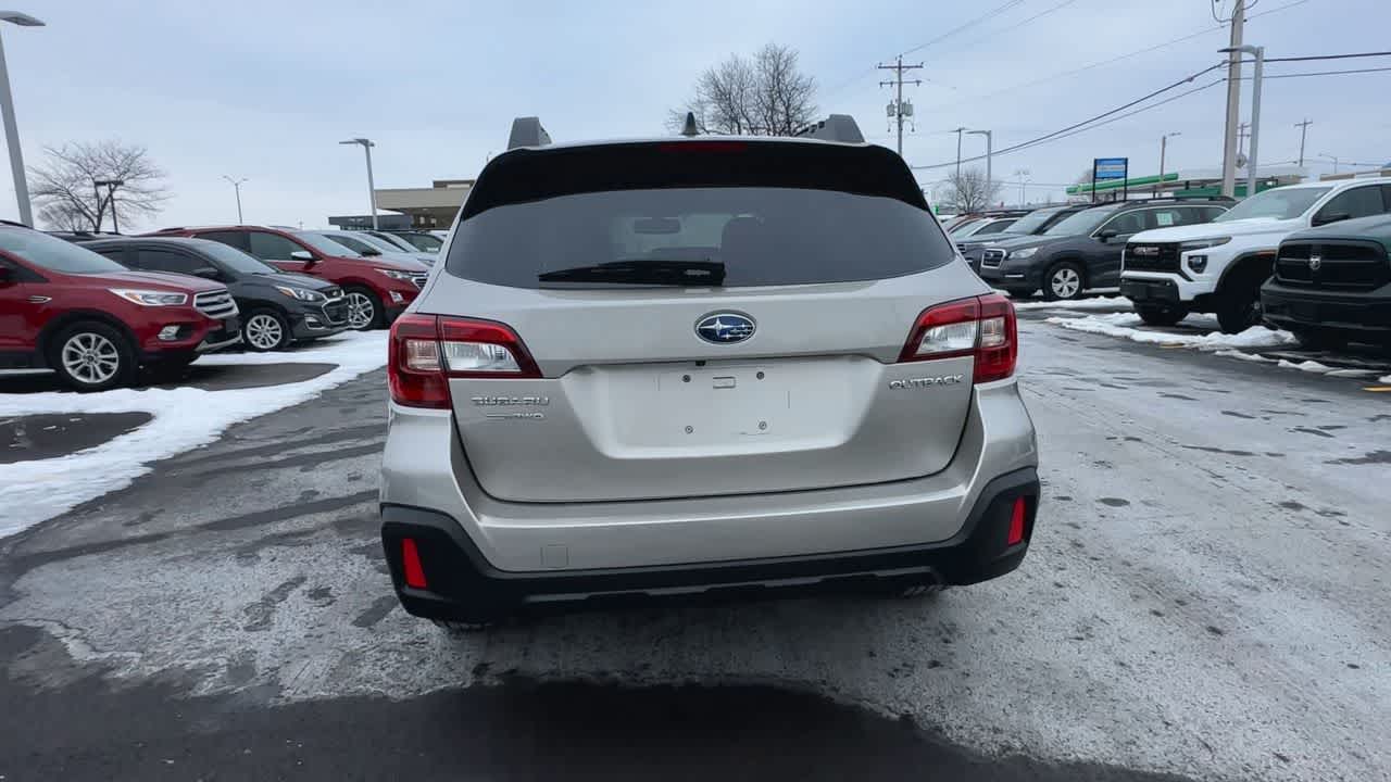 Thumbnail: 2018 Subaru Outback - 7