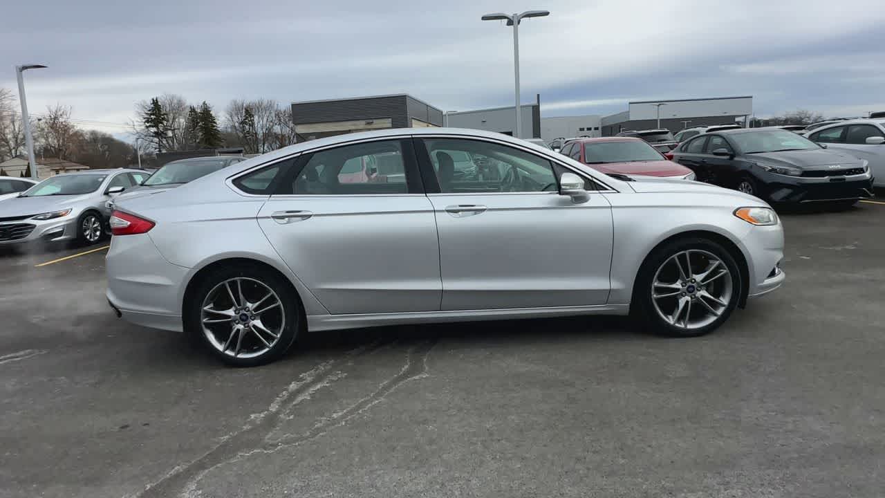 Thumbnail: 2016 Ford Fusion - 9