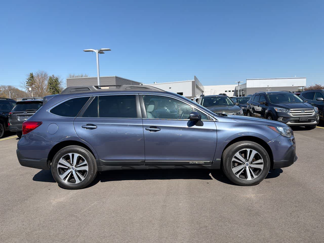 Thumbnail: 2018 Subaru Outback - 14