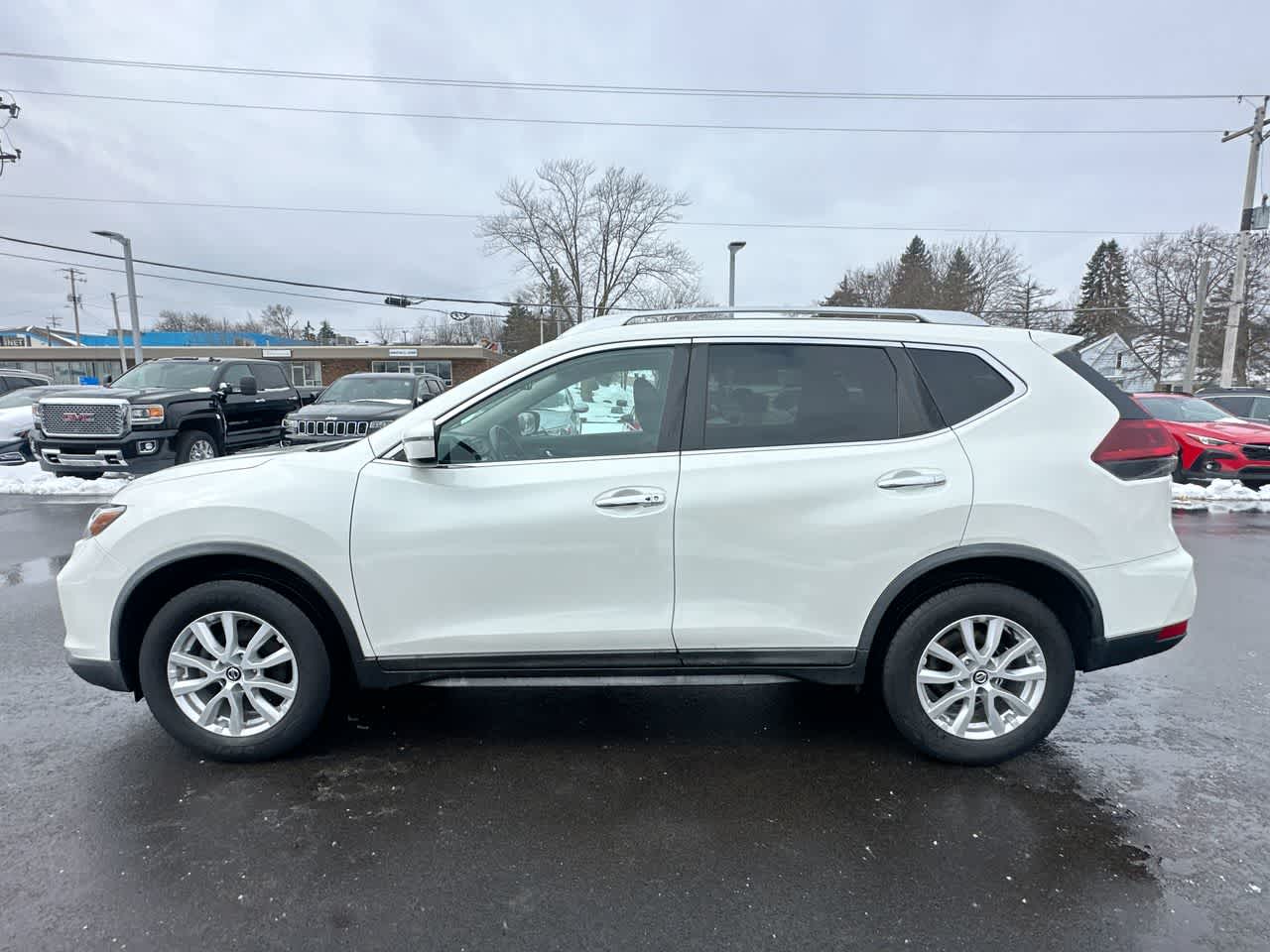 Thumbnail: 2018 Nissan Rogue - 10