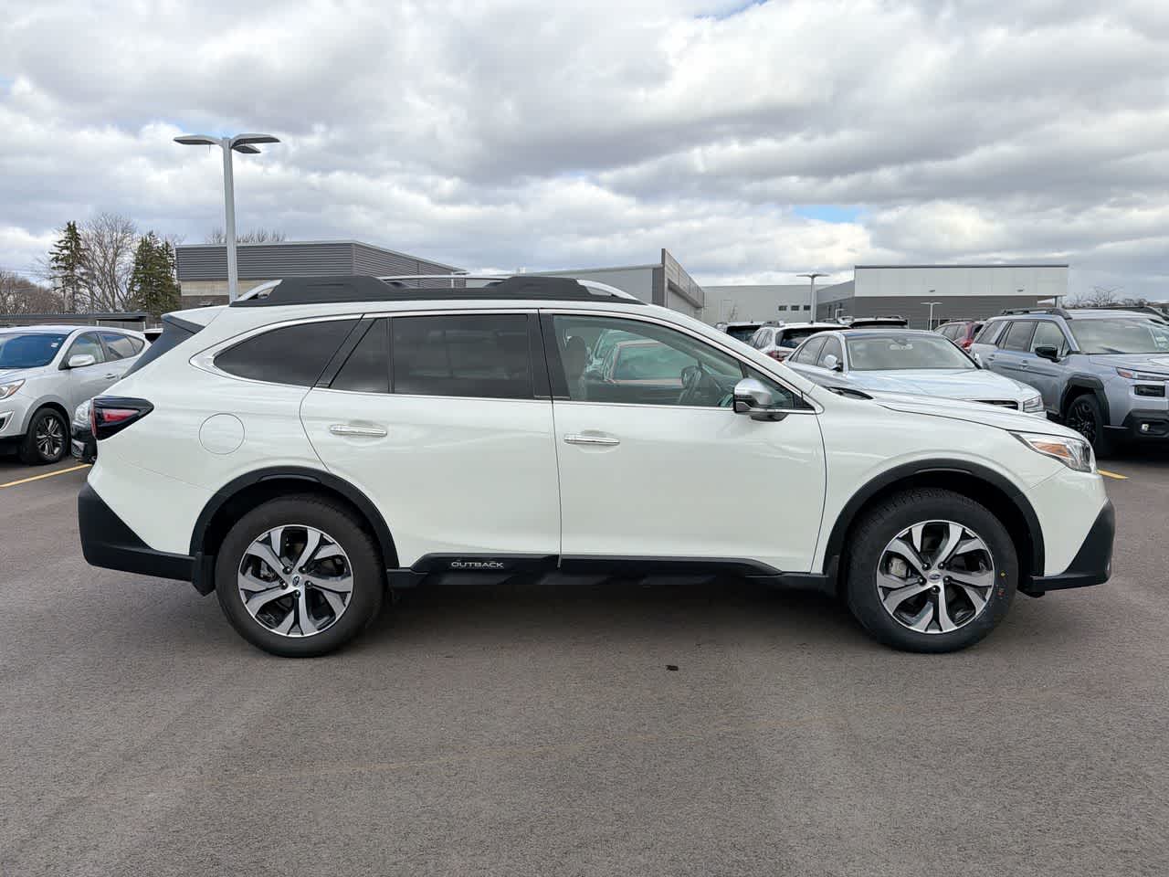 Thumbnail: 2020 Subaru Outback - 14