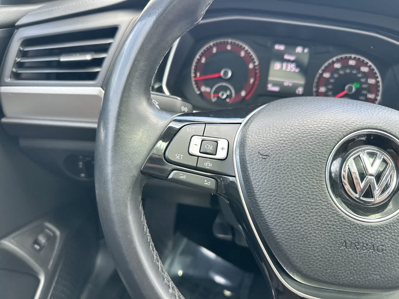 Thumbnail: 2019 Volkswagen Jetta - 29