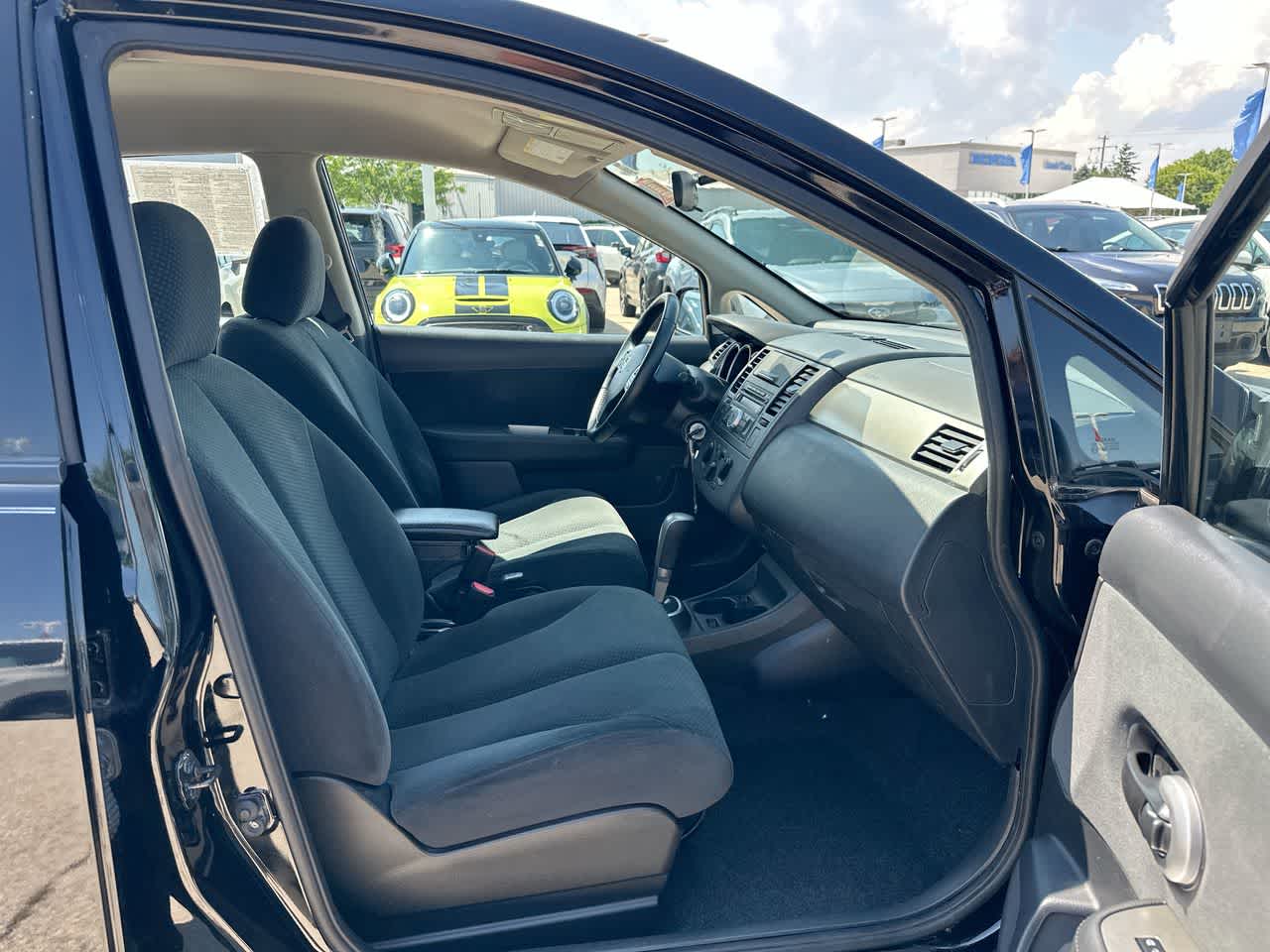 Thumbnail: 2012 Nissan Versa - 25