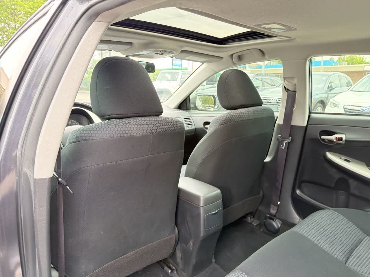 Thumbnail: 2009 Toyota Corolla - 23