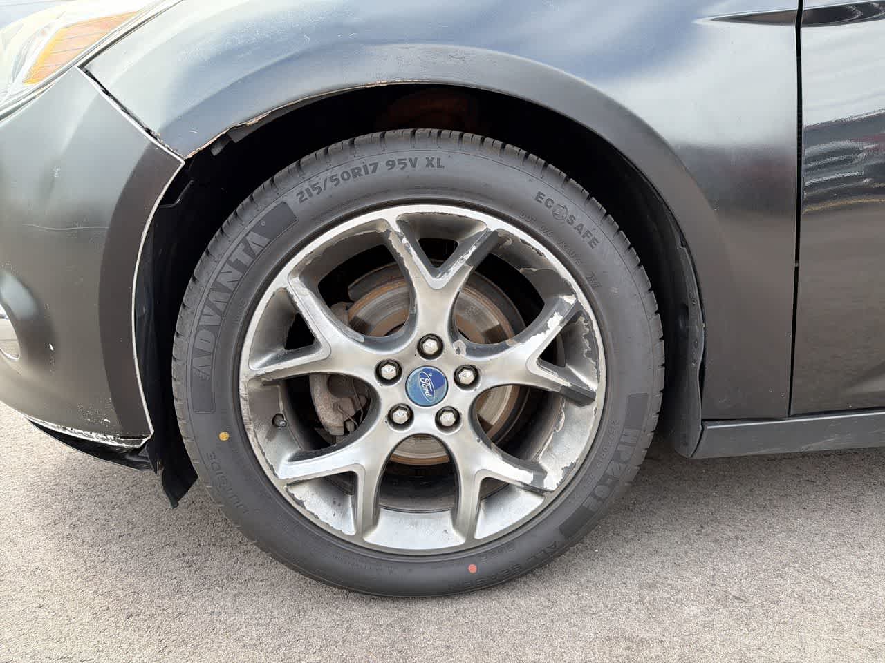 Thumbnail: 2013 Ford Focus - 19