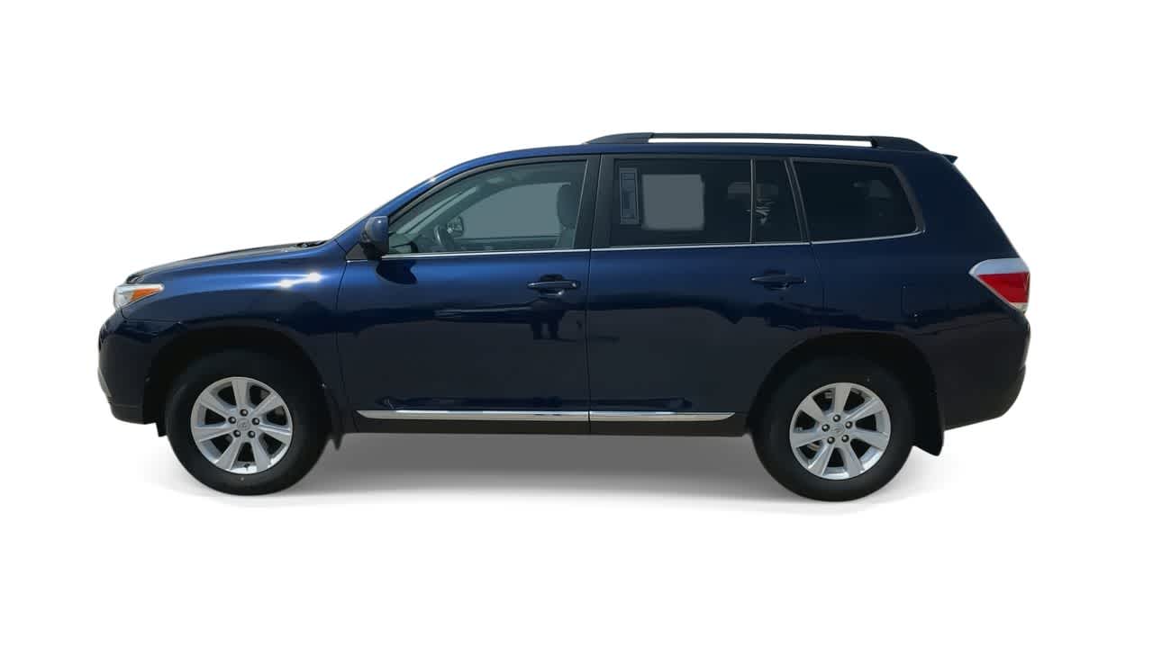 Thumbnail: 2013 Toyota Highlander - 5