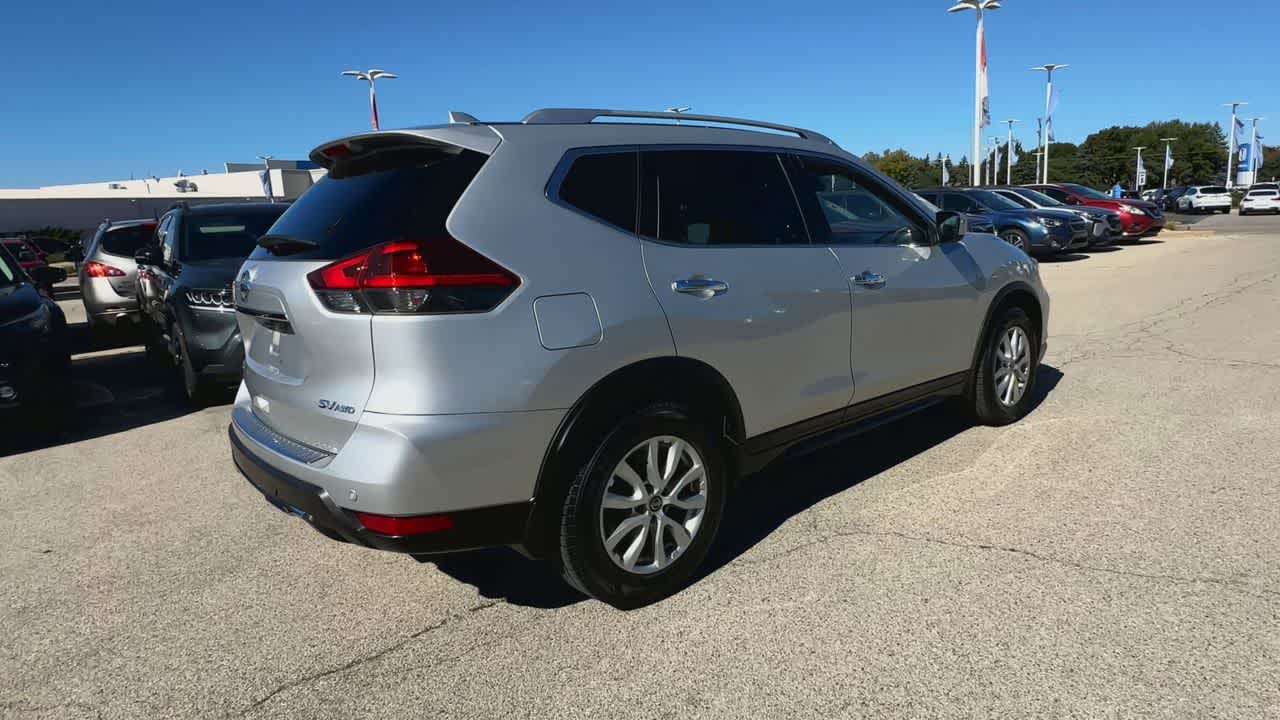 Thumbnail: 2019 Nissan Rogue - 8
