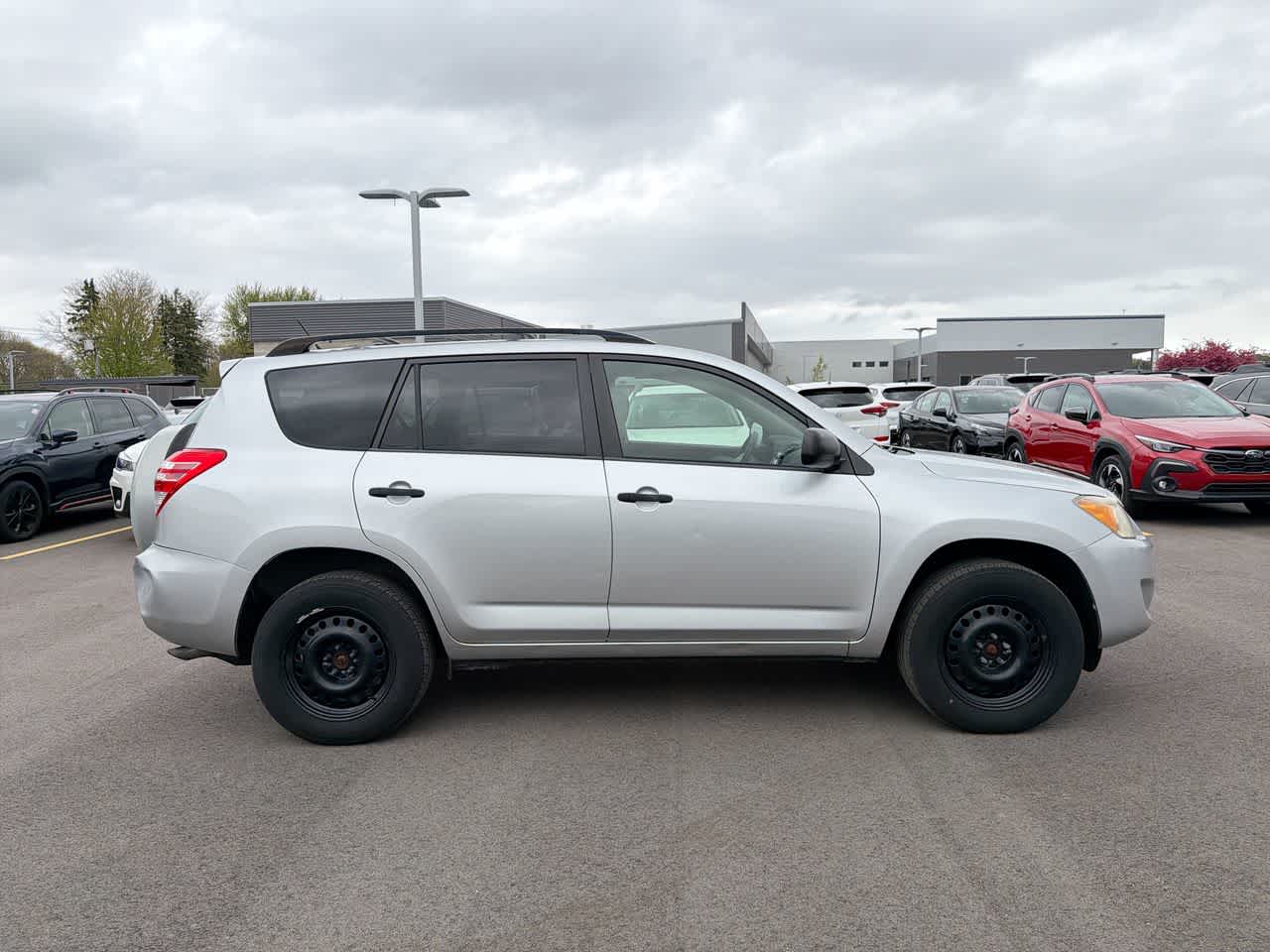 Thumbnail: 2009 Toyota RAV4 - 14