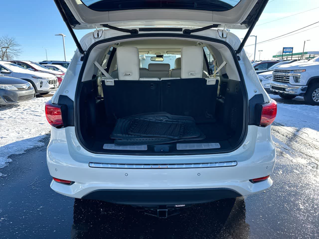 Thumbnail: 2017 INFINITI QX60 - 38