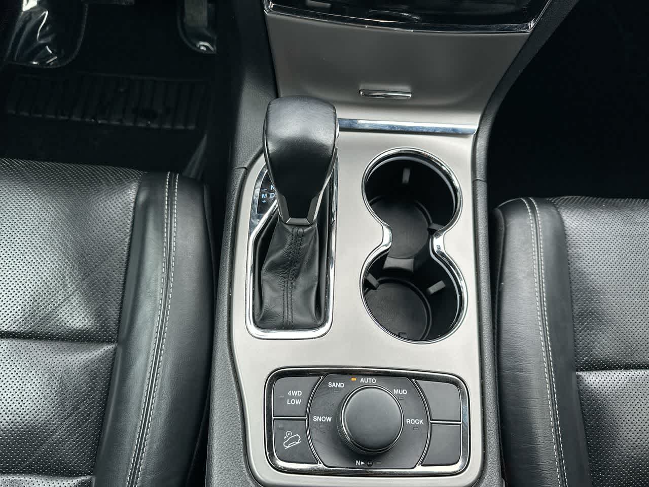 Thumbnail: 2021 Jeep Grand Cherokee - 35