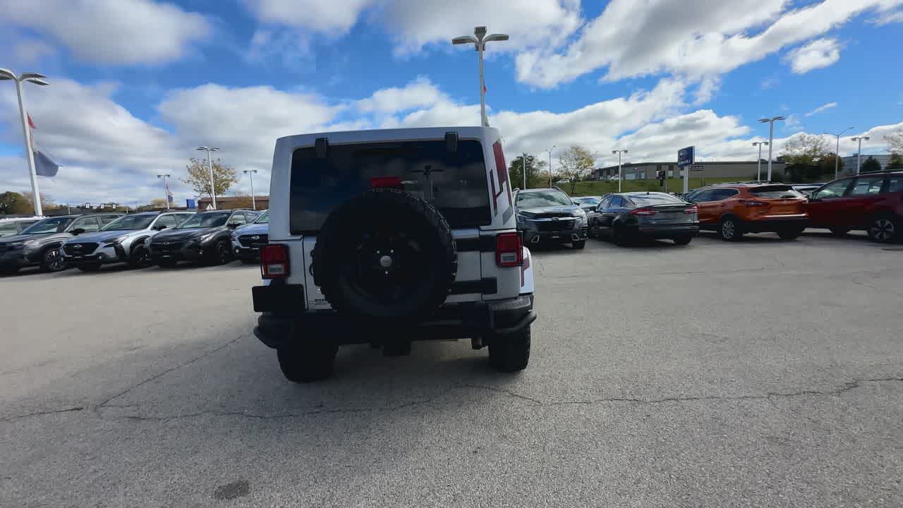 Thumbnail: 2017 Jeep Wrangler - 7