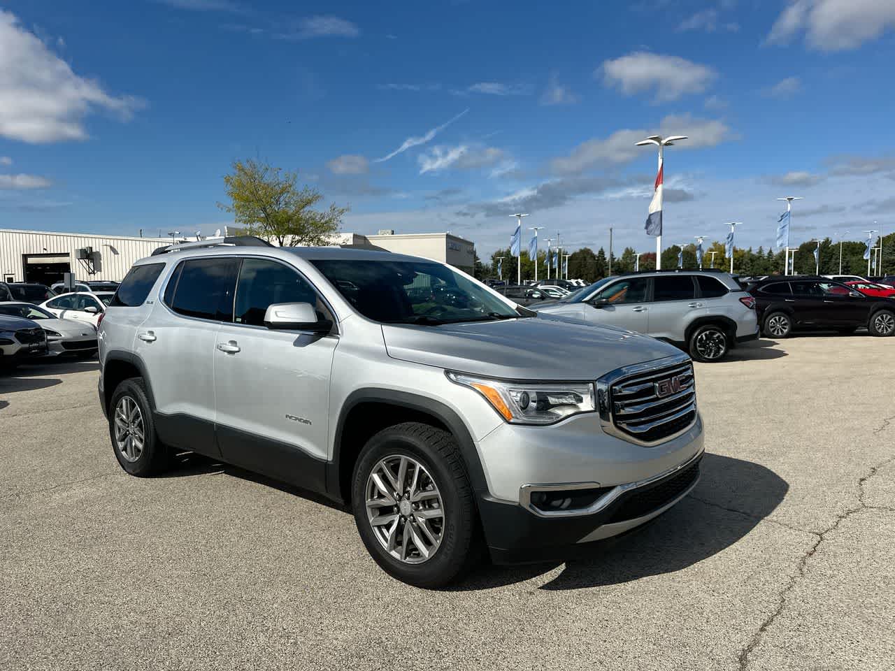 Thumbnail: 2017 GMC Acadia - 15