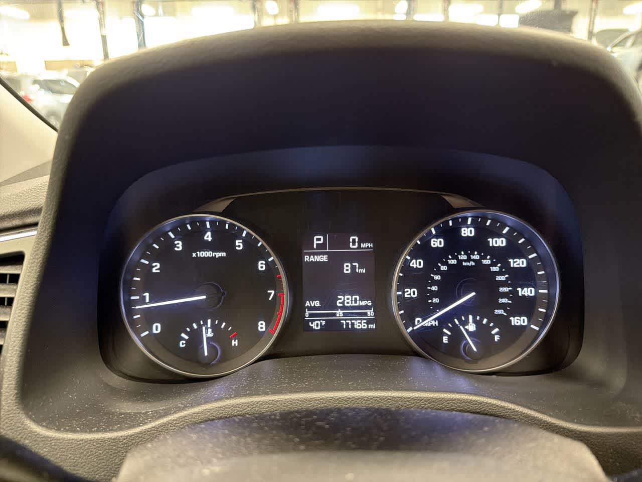 Thumbnail: 2017 Hyundai Elantra - 31