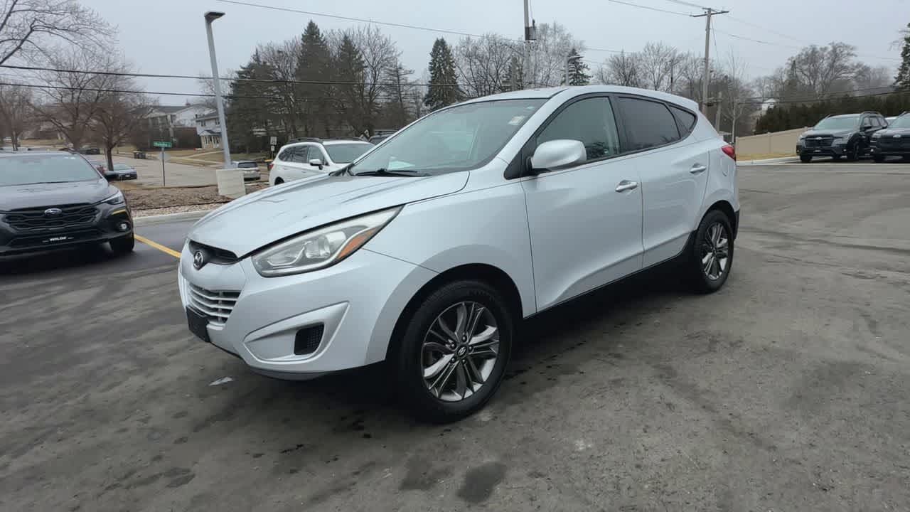 Thumbnail: 2015 Hyundai Tucson - 4