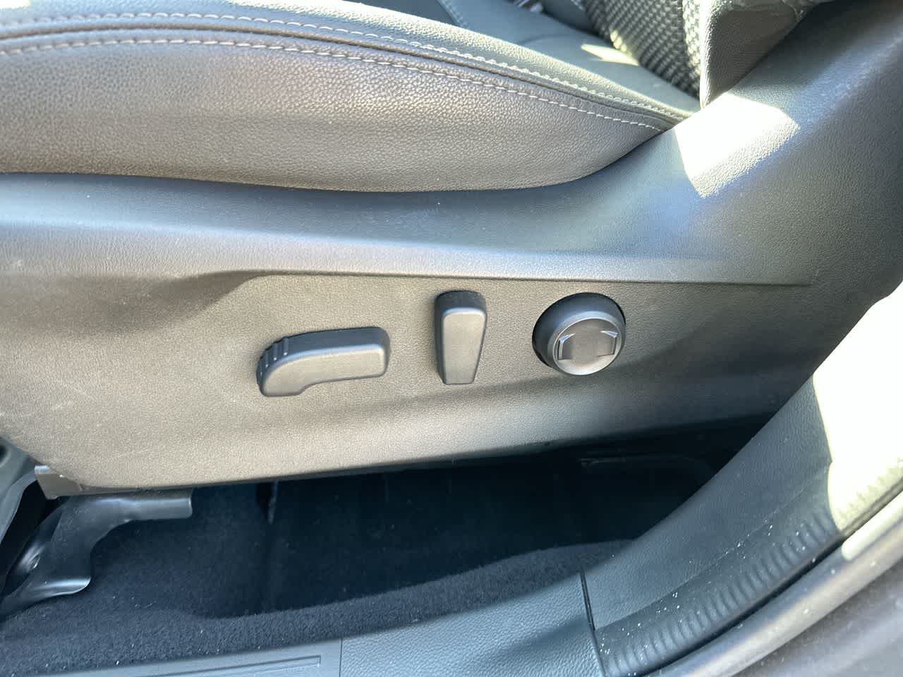 Thumbnail: 2022 Subaru Forester - 22