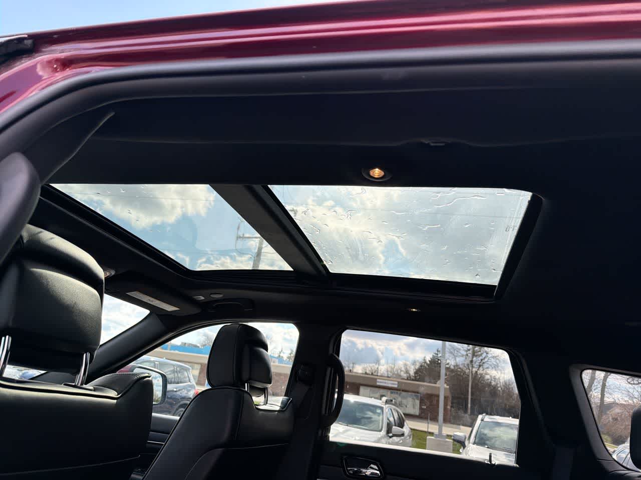 Thumbnail: 2020 Jeep Grand Cherokee - 24