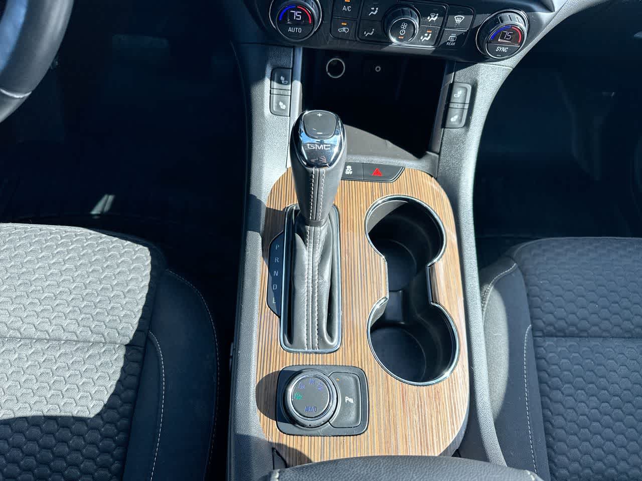 Thumbnail: 2017 GMC Acadia - 34