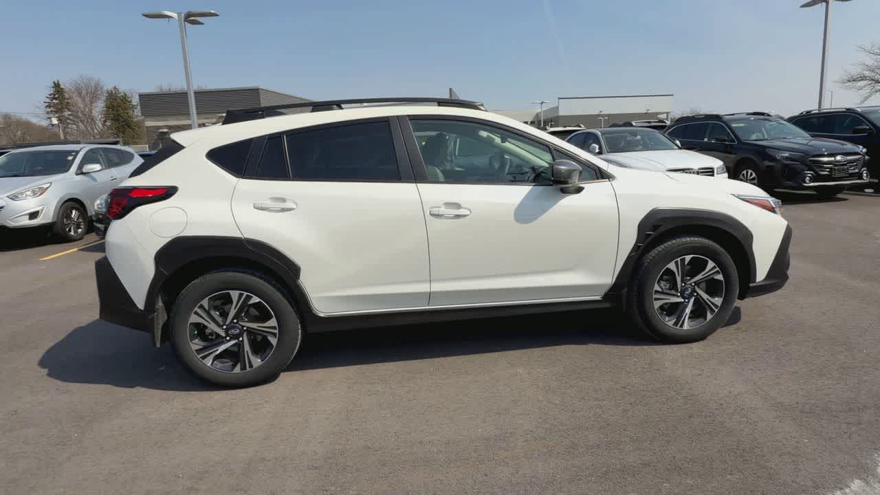 Thumbnail: 2024 Subaru Crosstrek - 10