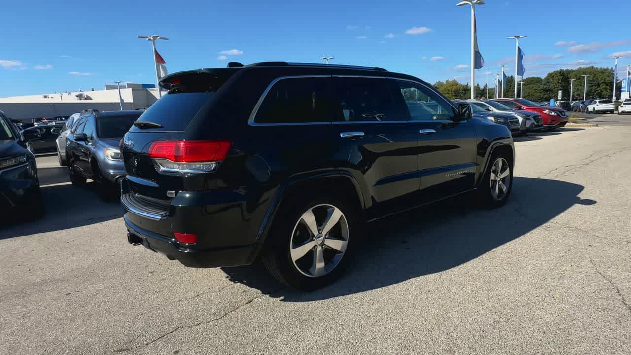 Thumbnail: 2015 Jeep Grand Cherokee - 8