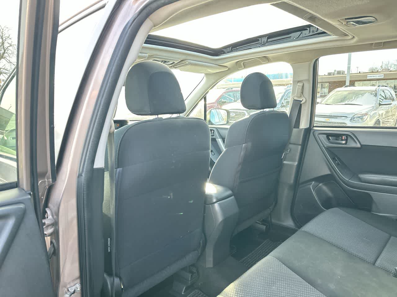 Thumbnail: 2016 Subaru Forester - 23