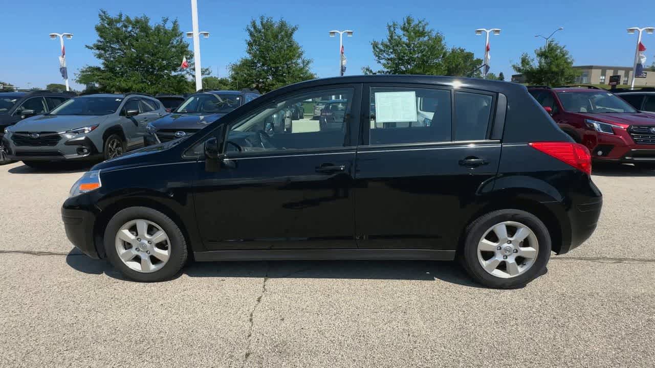 Thumbnail: 2012 Nissan Versa - 5