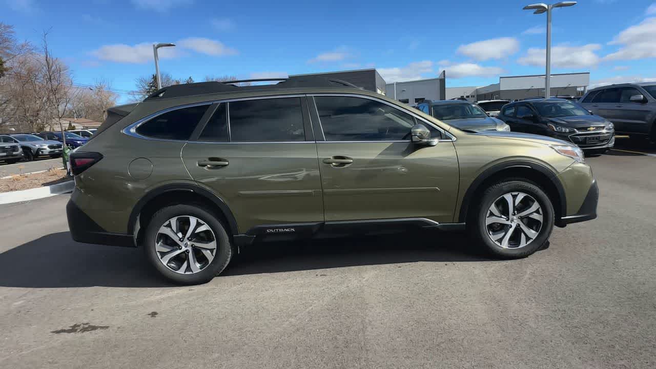 Thumbnail: 2022 Subaru Outback - 9