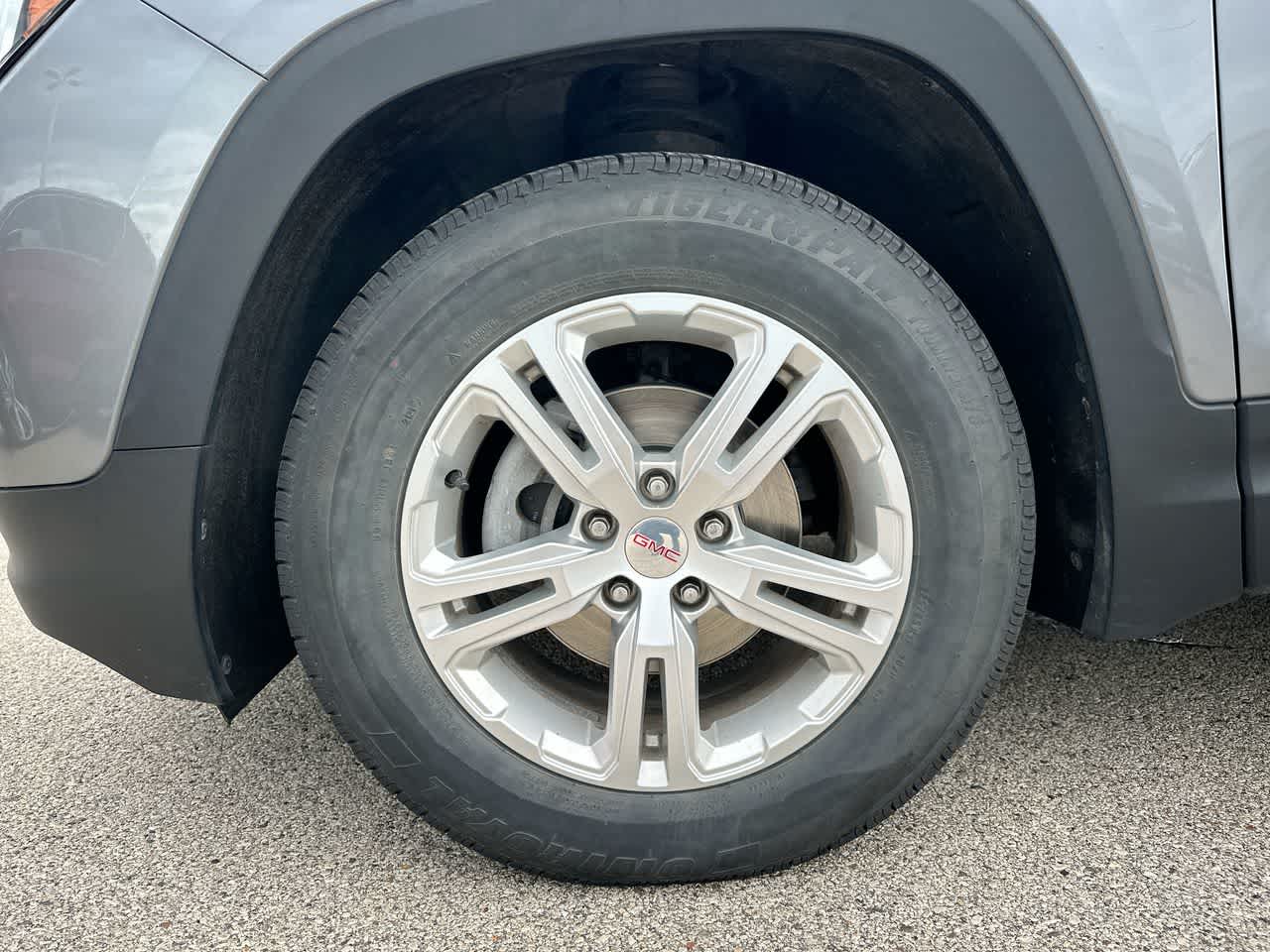 Thumbnail: 2019 GMC Terrain - 19
