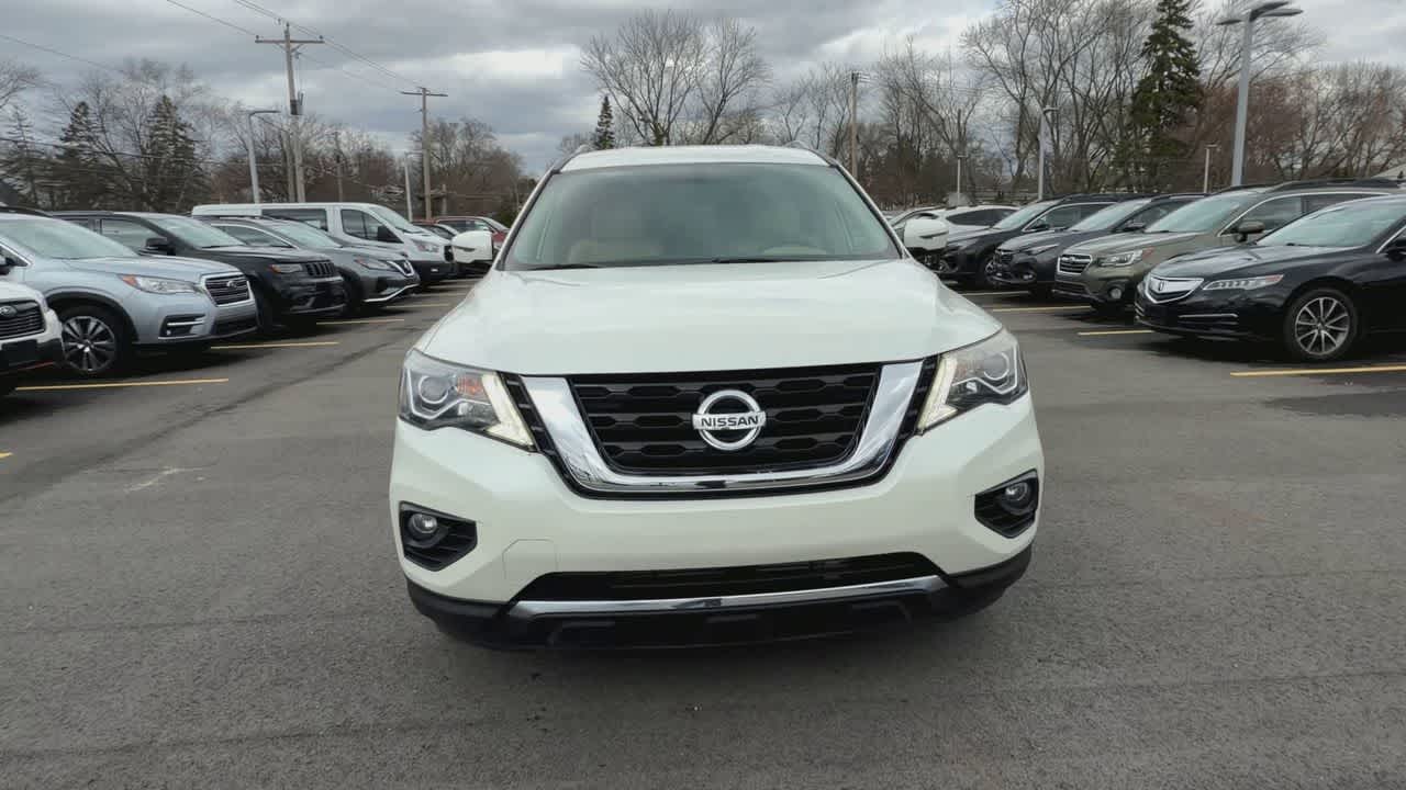 Thumbnail: 2018 Nissan Pathfinder - 3