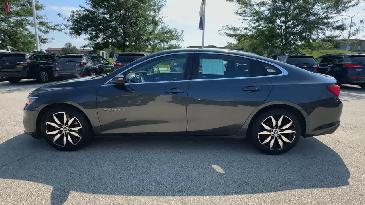 Thumbnail: 2016 Chevrolet Malibu - 5