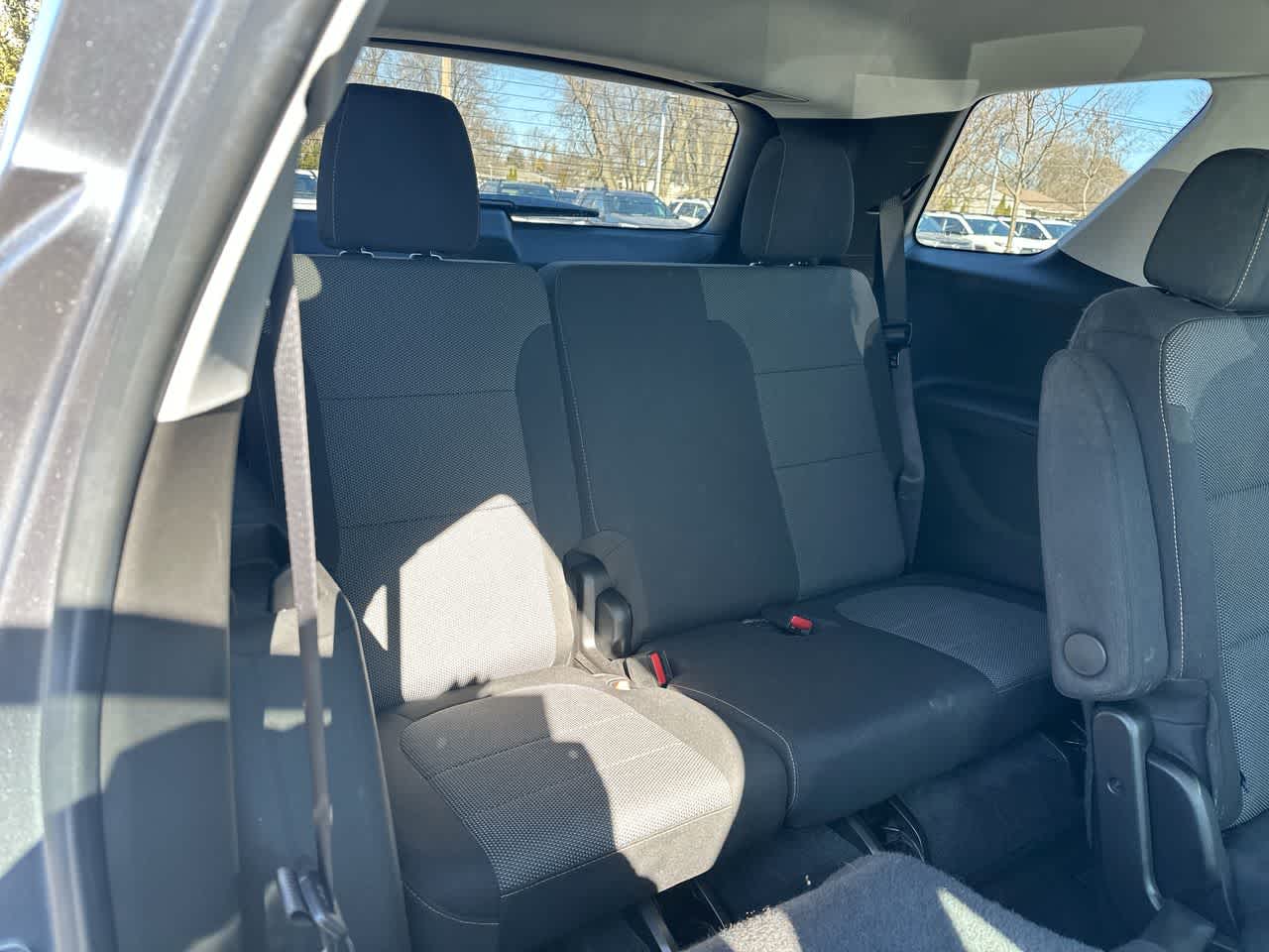 Thumbnail: 2019 Chevrolet Traverse - 26