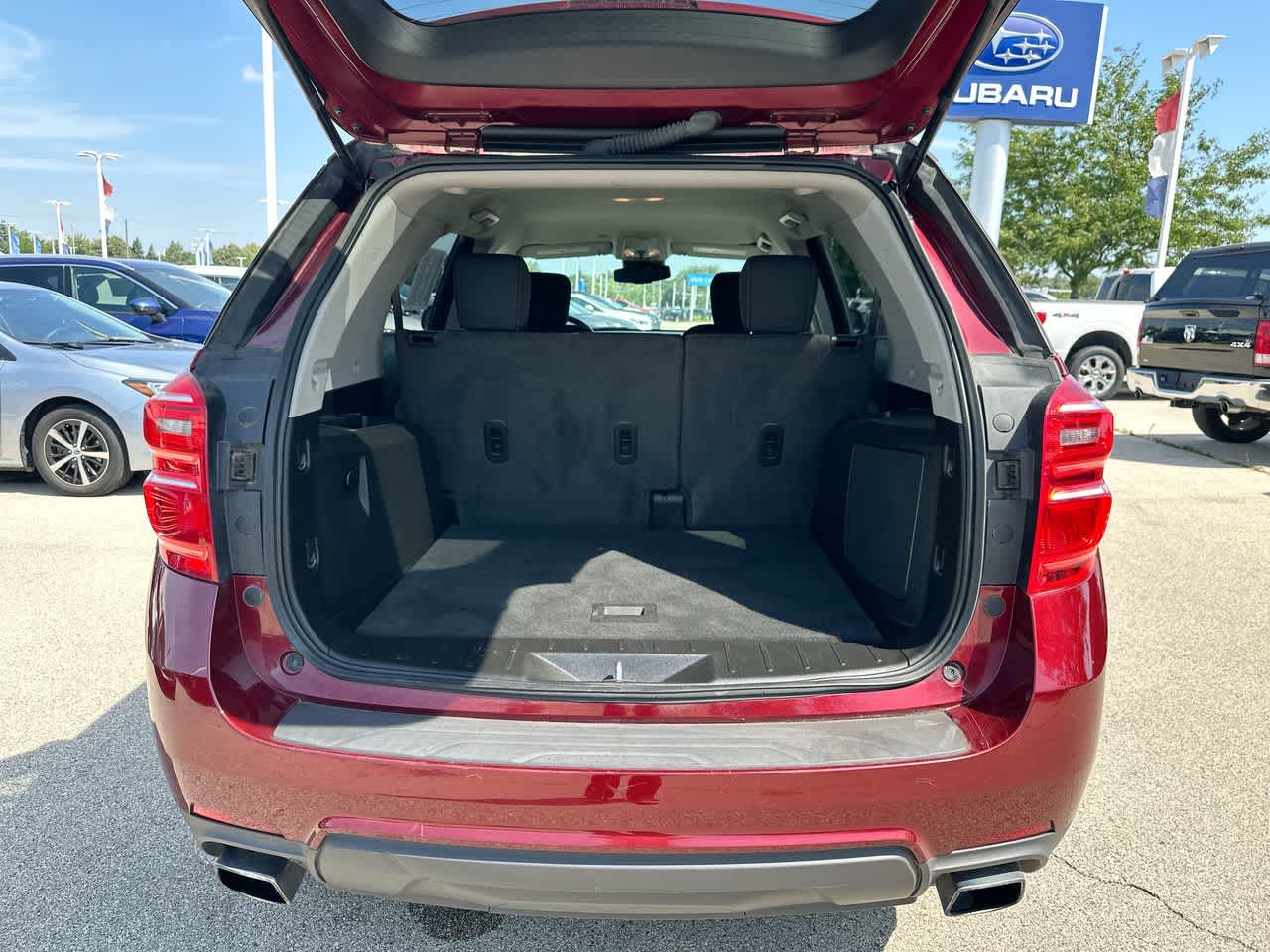 Thumbnail: 2017 Chevrolet Equinox - 37