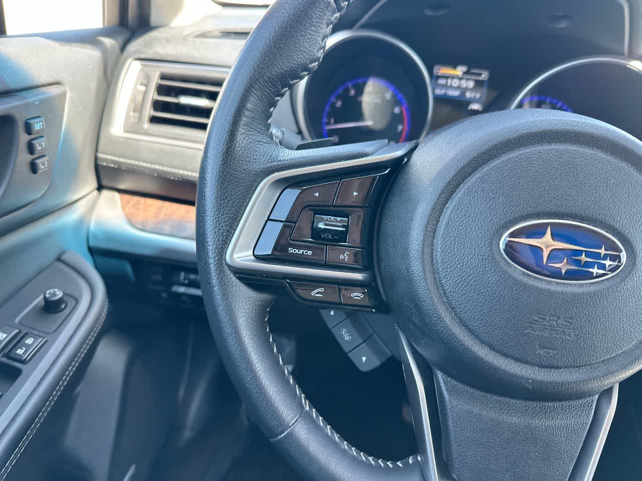 2018 Subaru Outback Limited 29