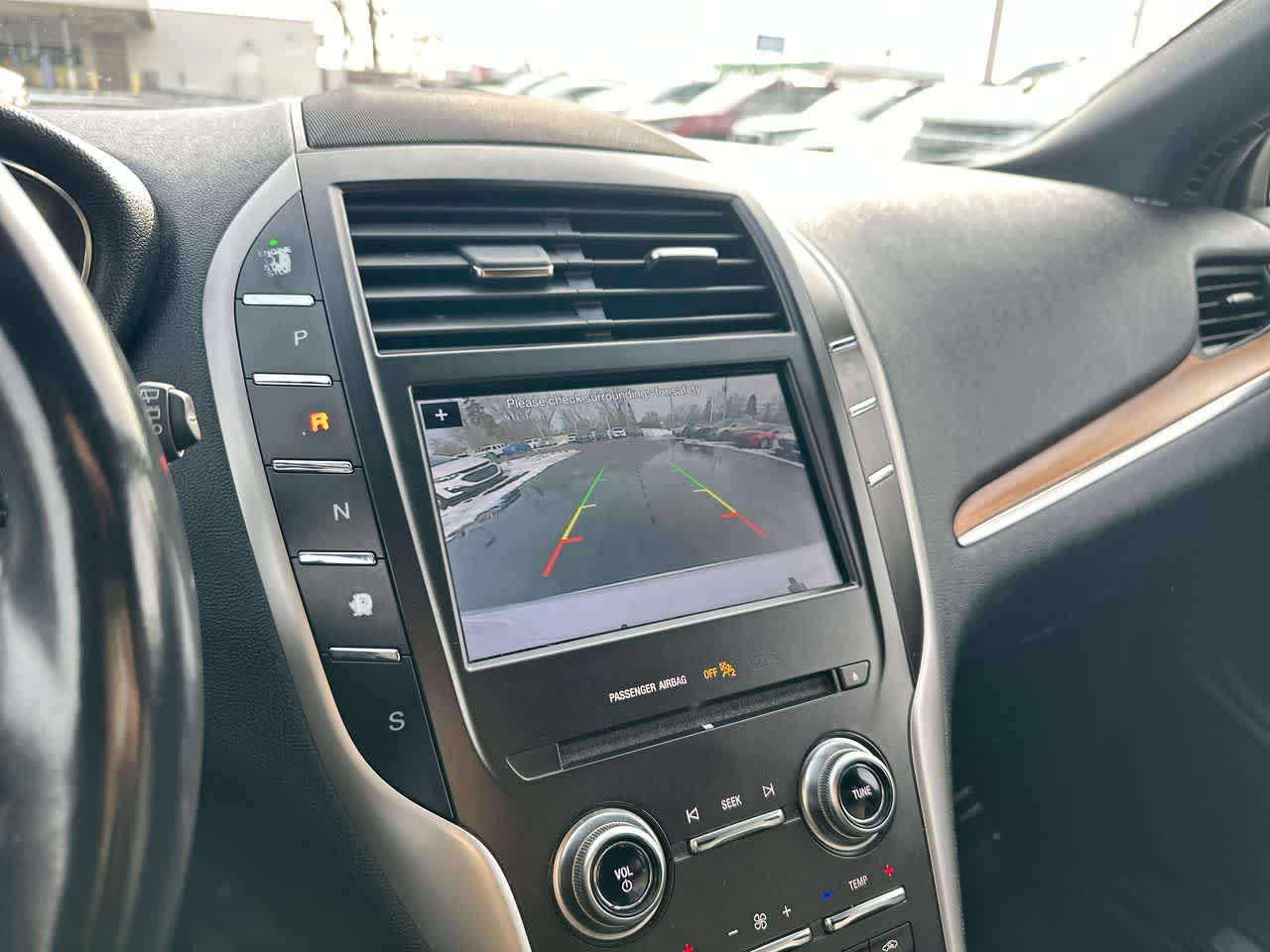 Thumbnail: 2019 Lincoln MKC - 30