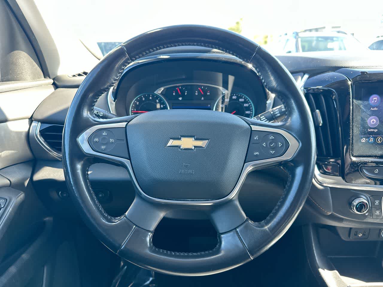 Thumbnail: 2020 Chevrolet Traverse - 28