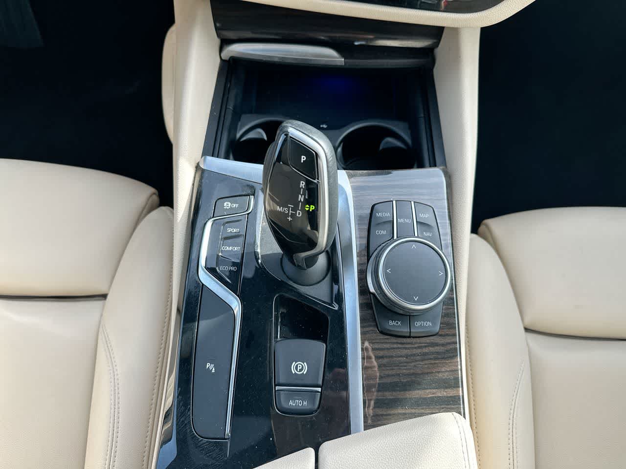 Thumbnail: 2020 BMW 5 Series - 35