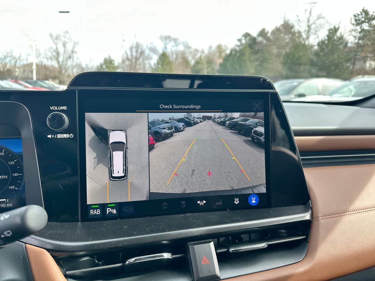 Thumbnail: 2026 Subaru Outback - 32