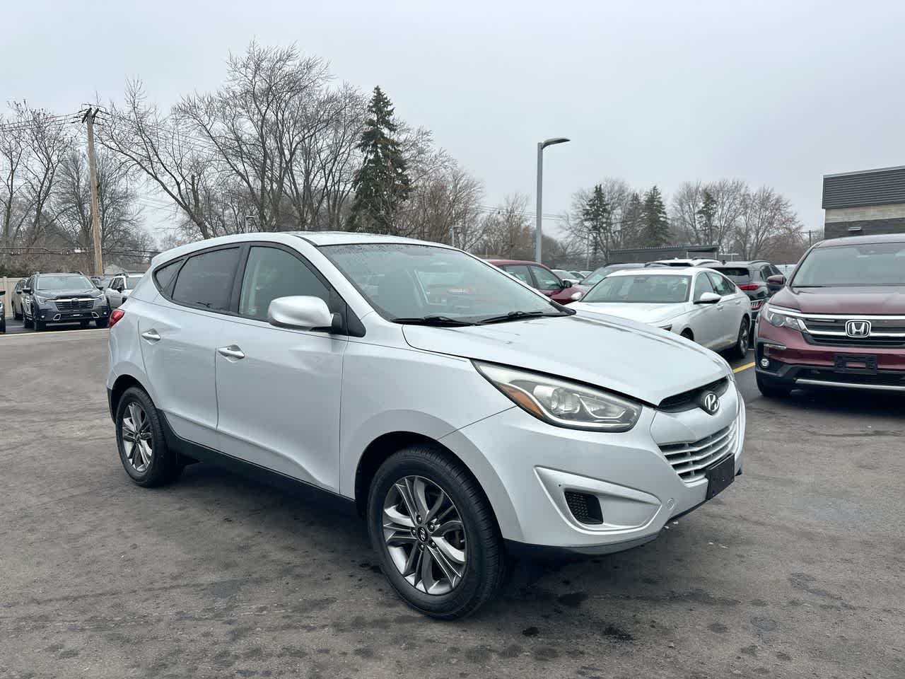 Thumbnail: 2015 Hyundai Tucson - 15