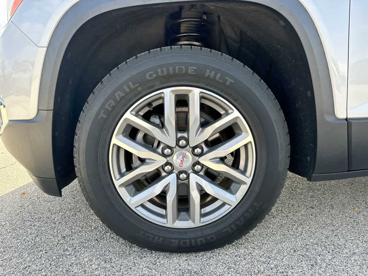 Thumbnail: 2017 GMC Acadia - 19