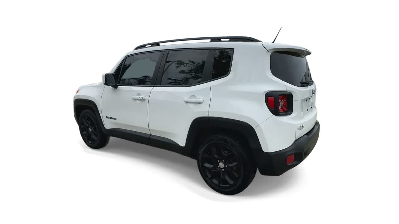 Thumbnail: 2016 Jeep Renegade - 6